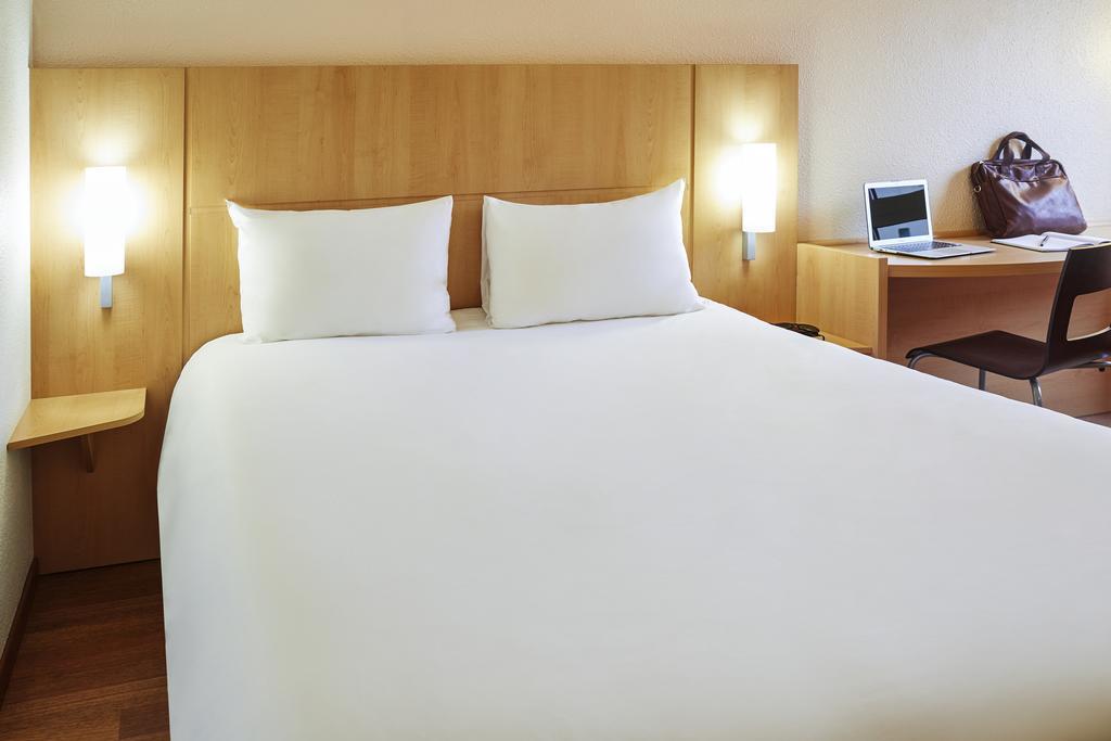 Hotel Ibis Toulouse Centre Esterno foto